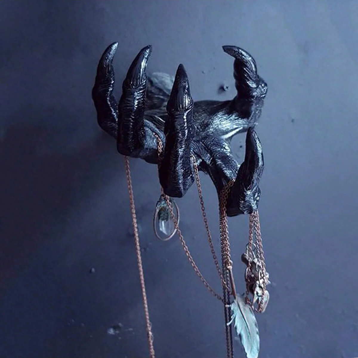 Resin Art Sculptures - Statue de sorcière gothique d'halloween, clés