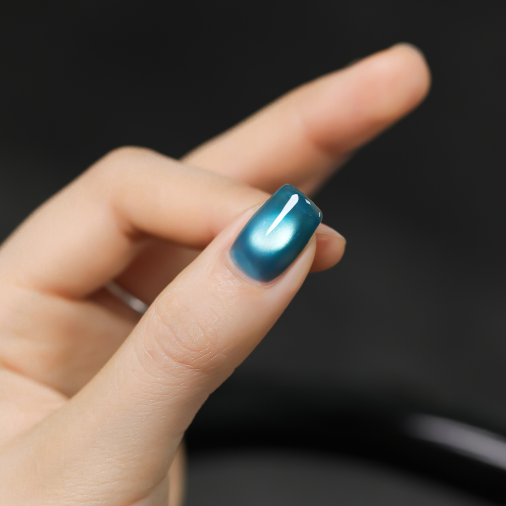 Vernis à ongles gel magnétique - Resin Art Liquid avis et prix